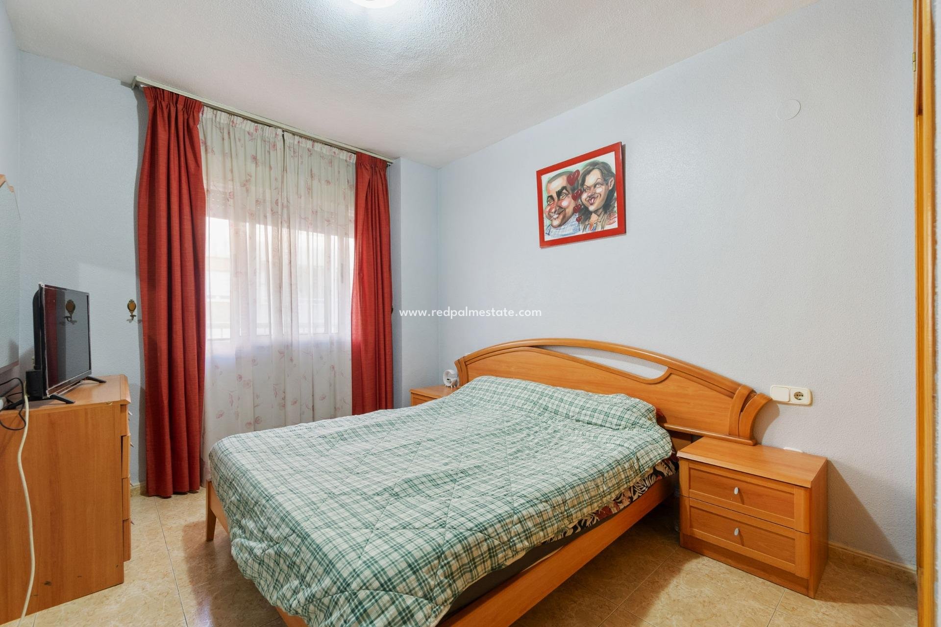 Resale - Apartment -
Torrevieja - El Acequión - Los Náufragos