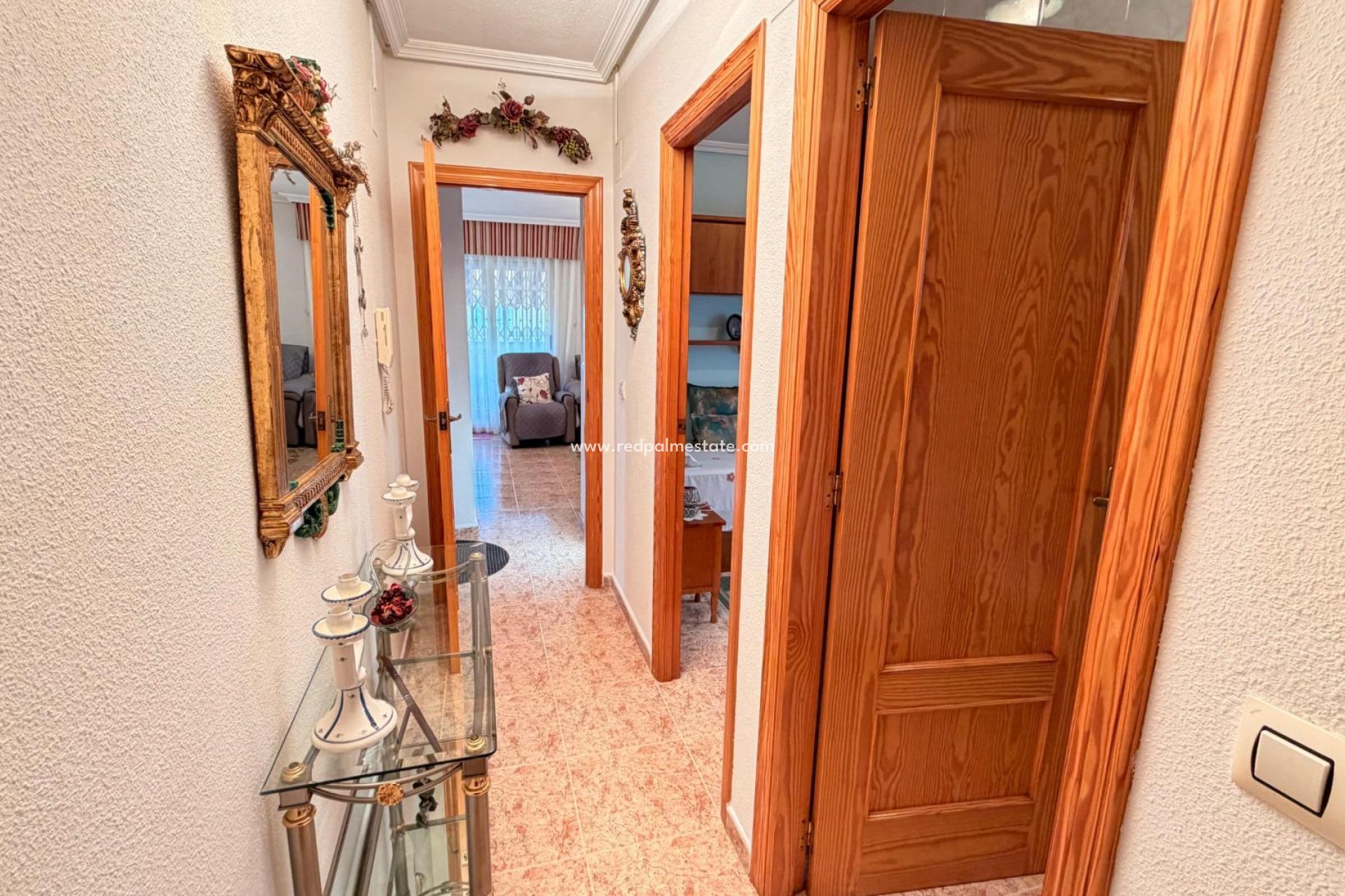 Resale - Apartment -
Torrevieja - El Acequión - Los Náufragos
