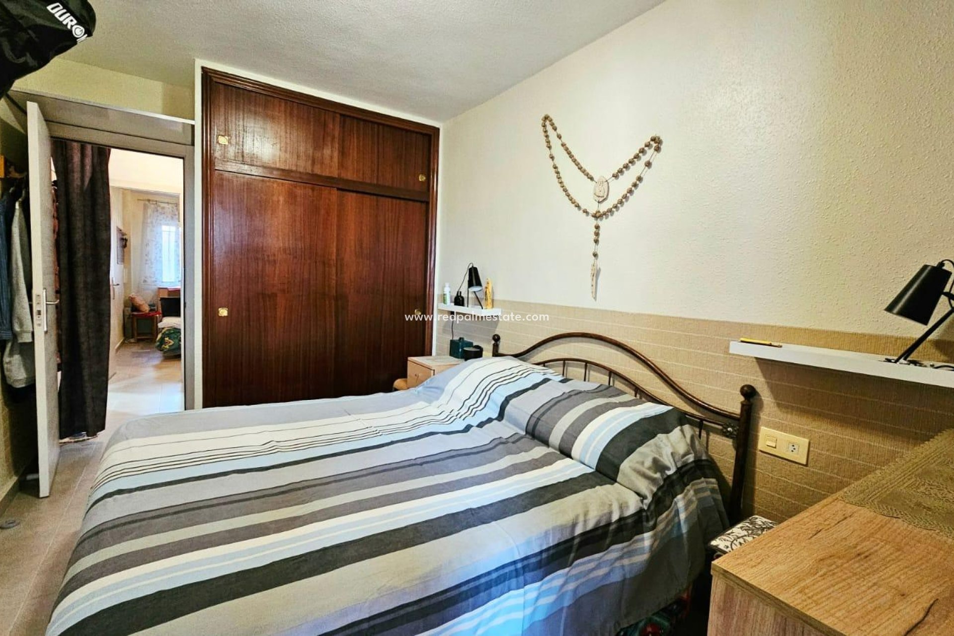 Resale - Apartment -
Torrevieja - El Acequión - Los Náufragos