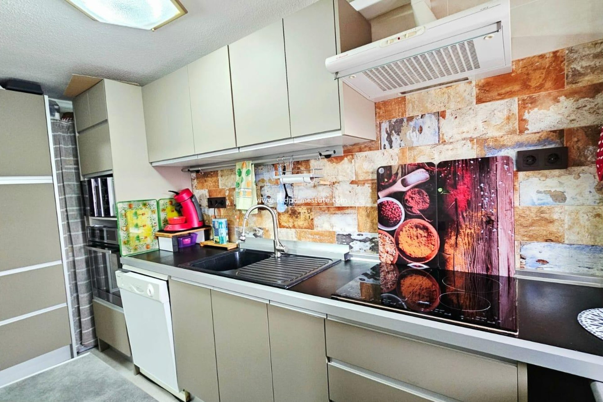 Resale - Apartment -
Torrevieja - El Acequión - Los Náufragos