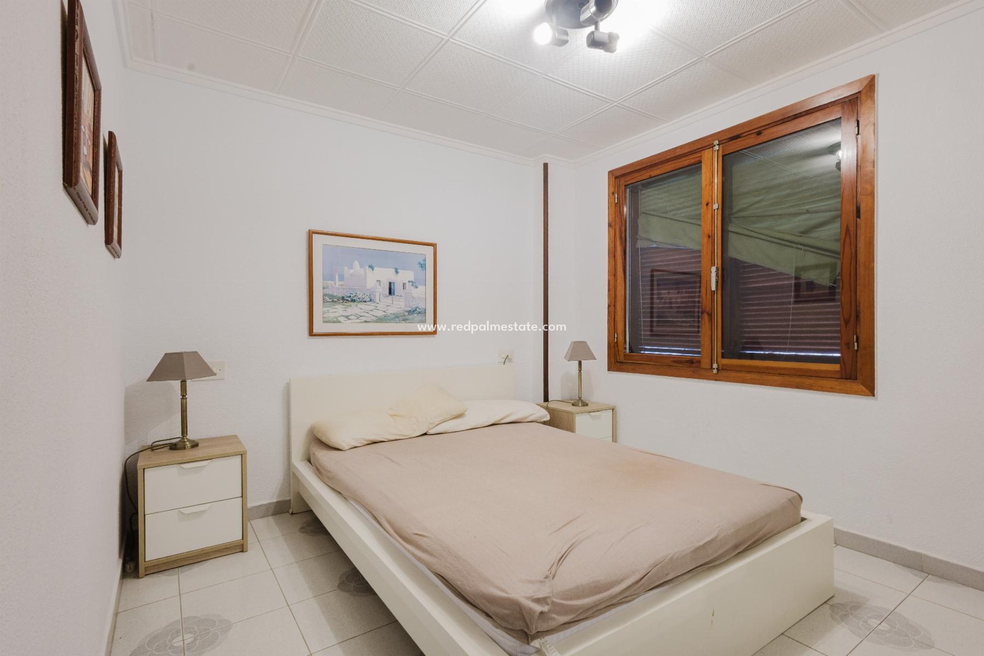 Resale - Apartment -
Torrevieja - El Acequión - Los Náufragos