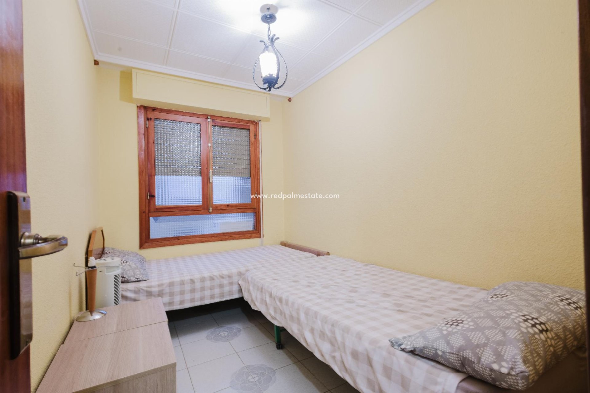 Resale - Apartment -
Torrevieja - El Acequión - Los Náufragos