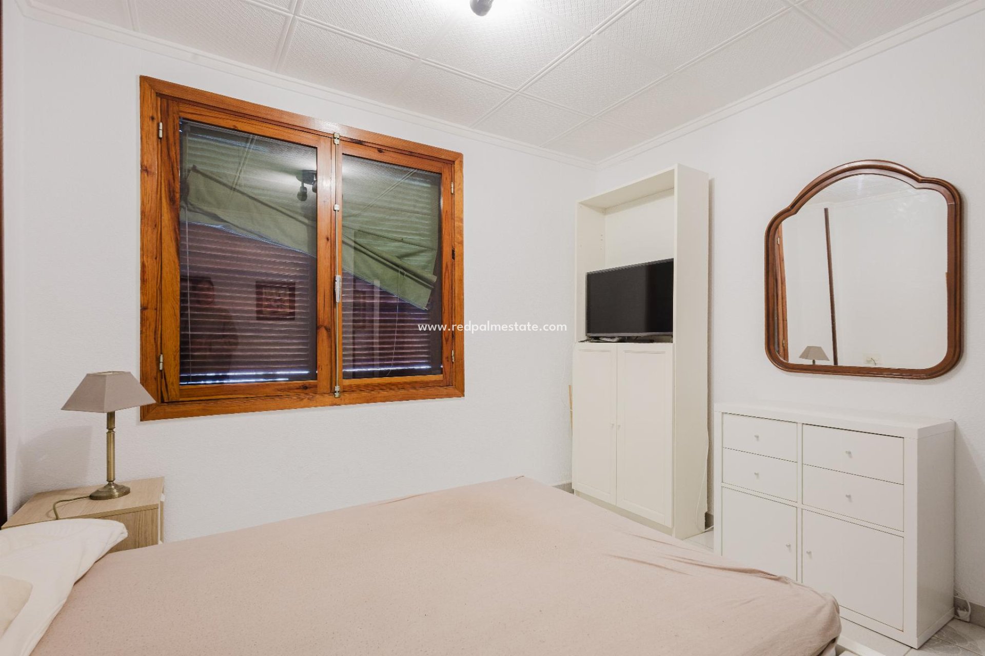 Resale - Apartment -
Torrevieja - El Acequión - Los Náufragos