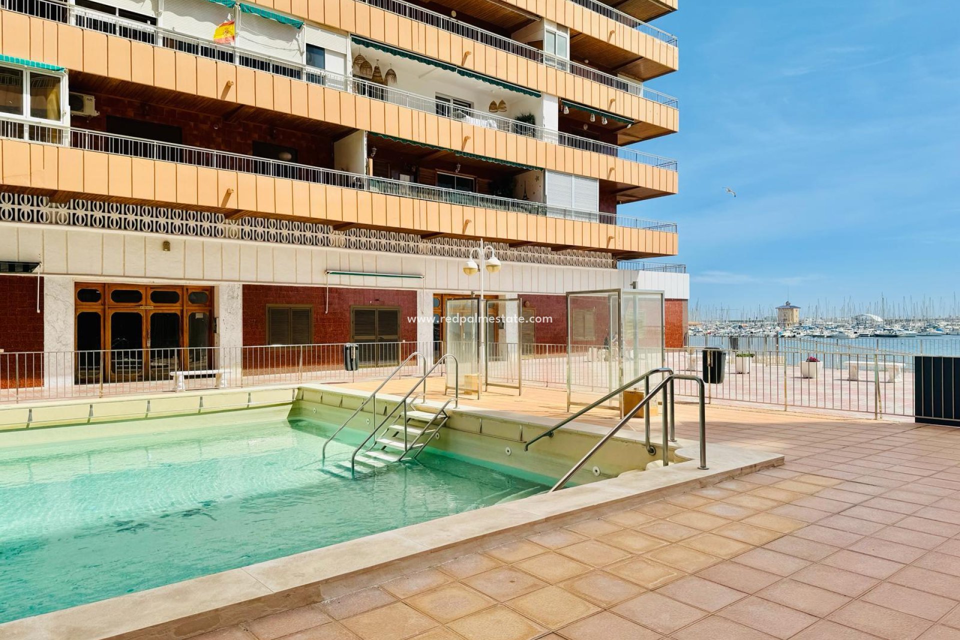 Resale - Apartment -
Torrevieja - El Acequión - Los Náufragos
