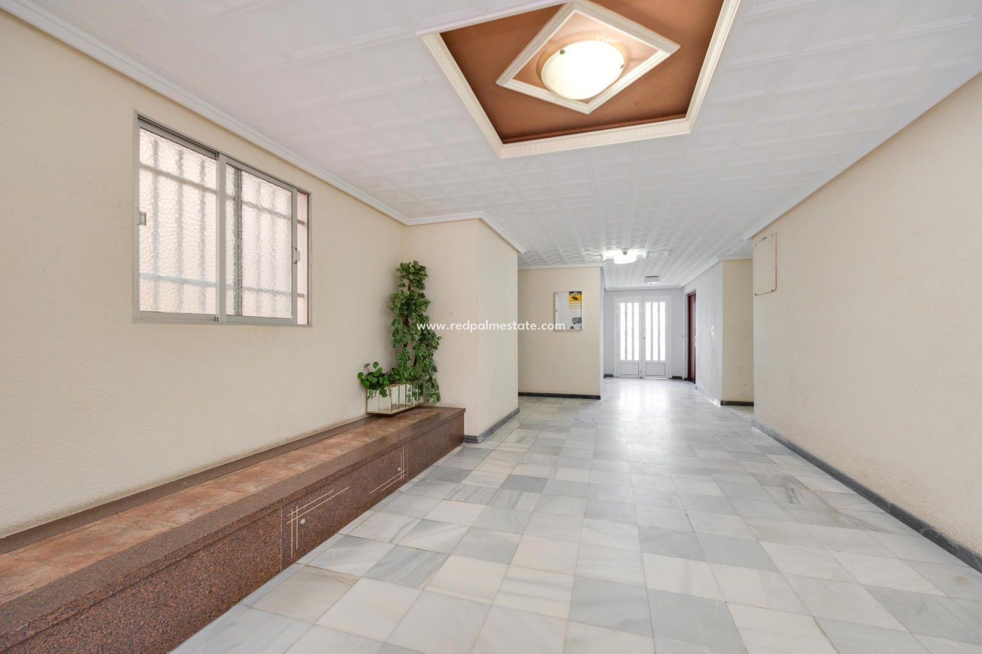 Resale - Apartment -
Torrevieja - El Acequión - Los Náufragos