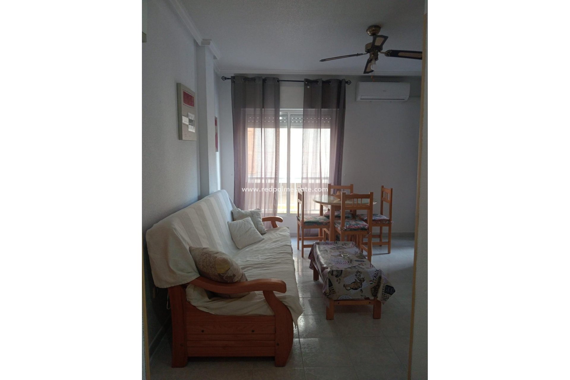 Resale - Apartment -
Torrevieja - El Acequión - Los Náufragos