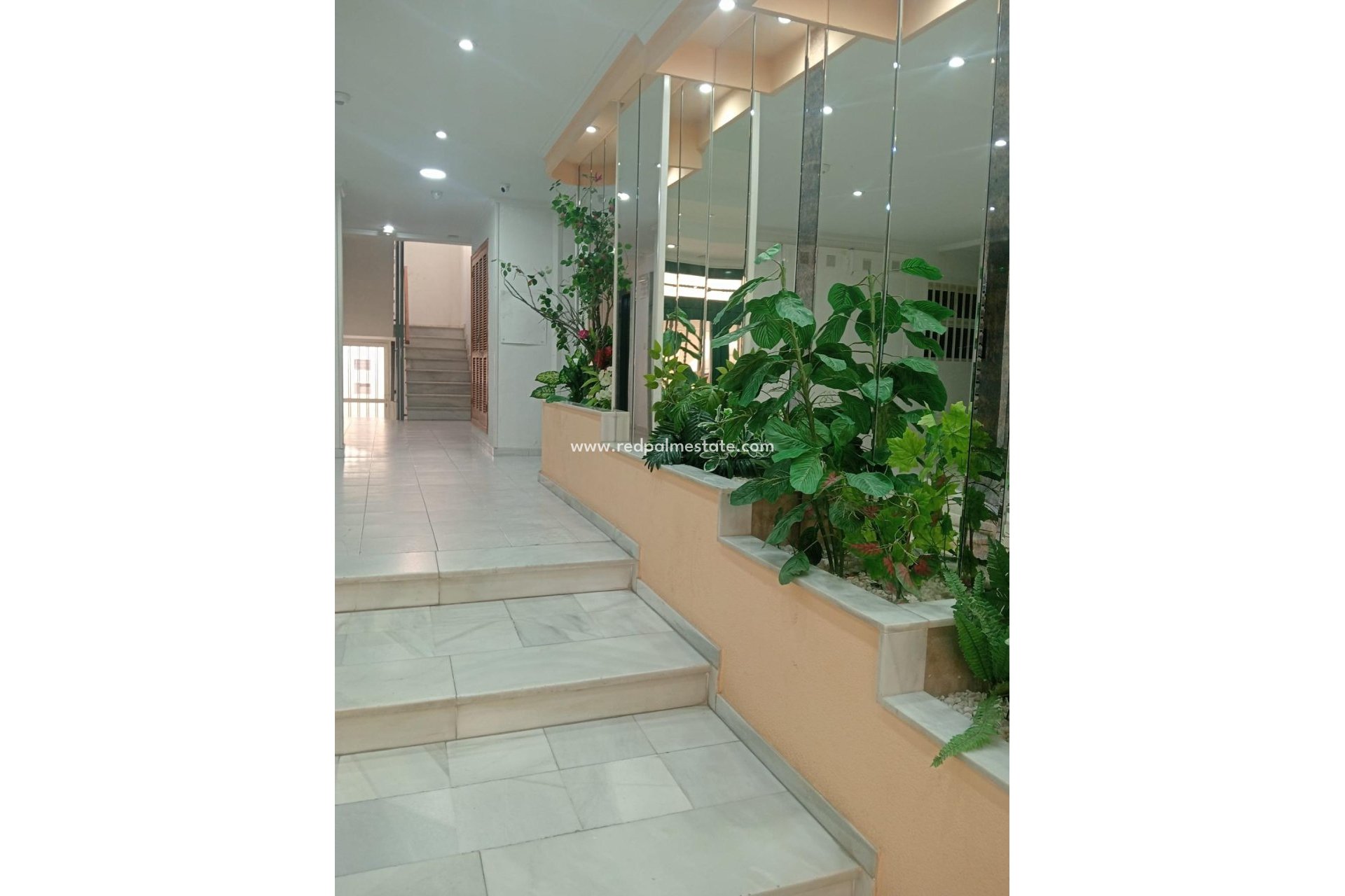 Resale - Apartment -
Torrevieja - El Acequión - Los Náufragos