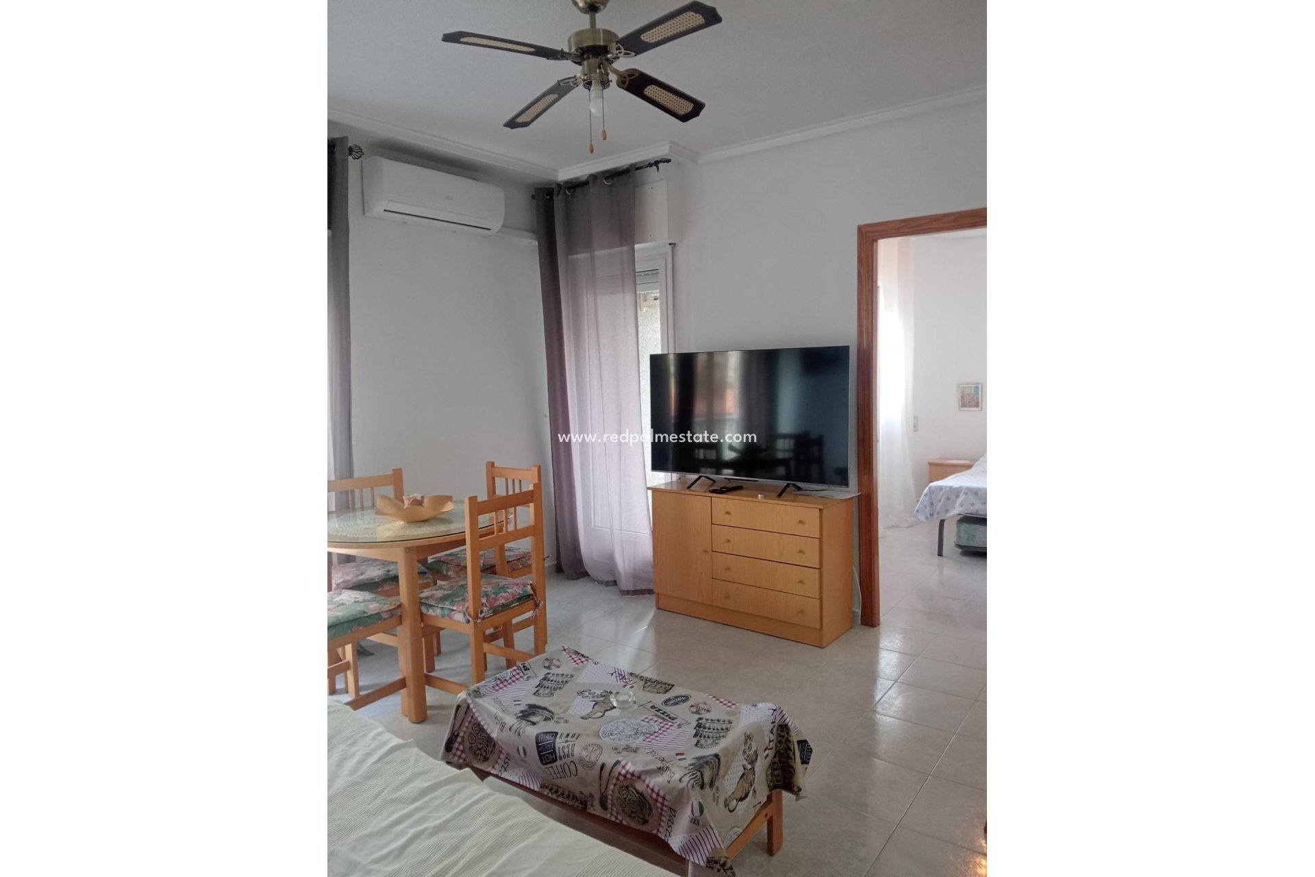 Resale - Apartment -
Torrevieja - El Acequión - Los Náufragos