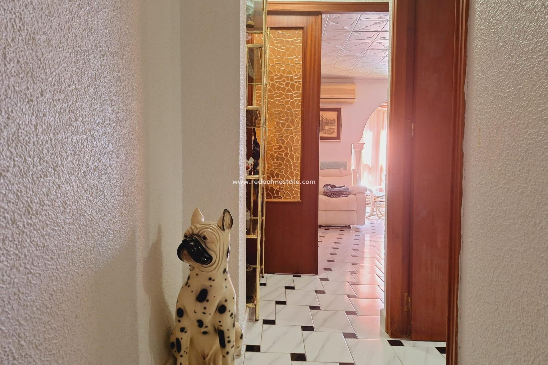 Resale - Apartment -
Torrevieja - El Acequión - Los Náufragos