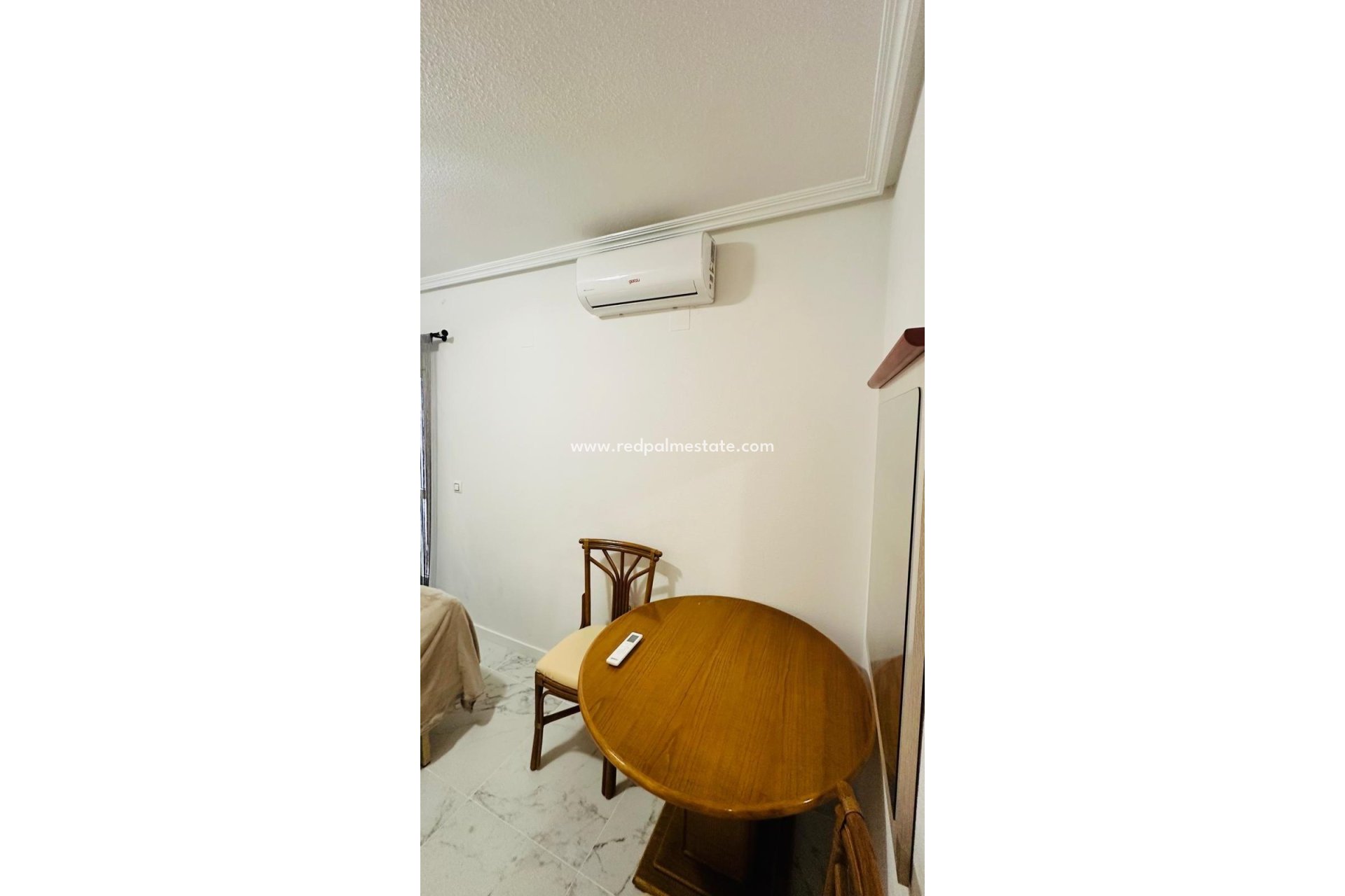 Resale - Apartment -
Torrevieja - El Acequión - Los Náufragos