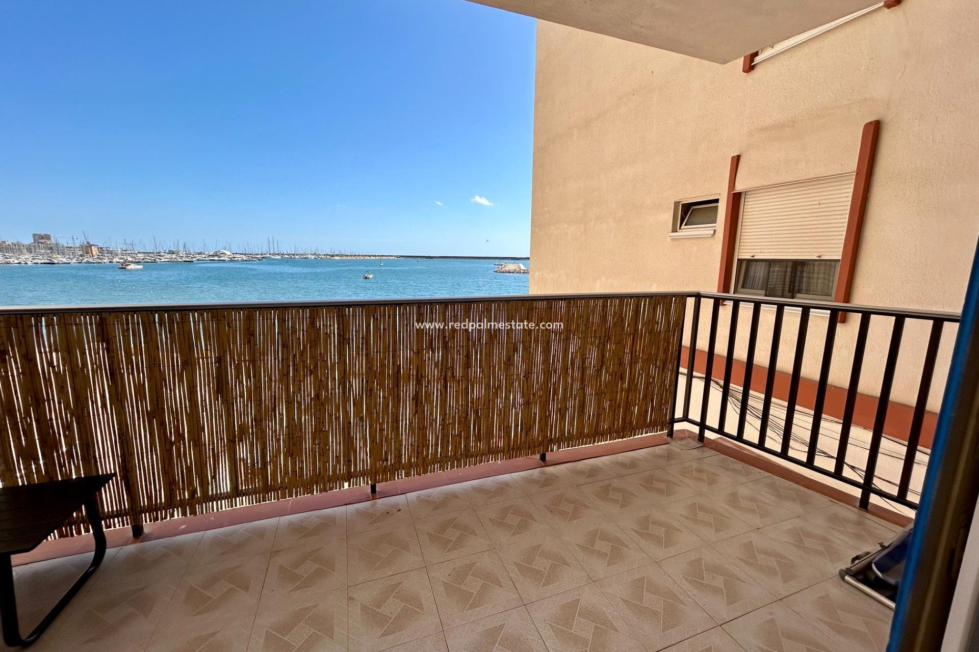 Resale - Apartment -
Torrevieja - El Acequión - Los Náufragos