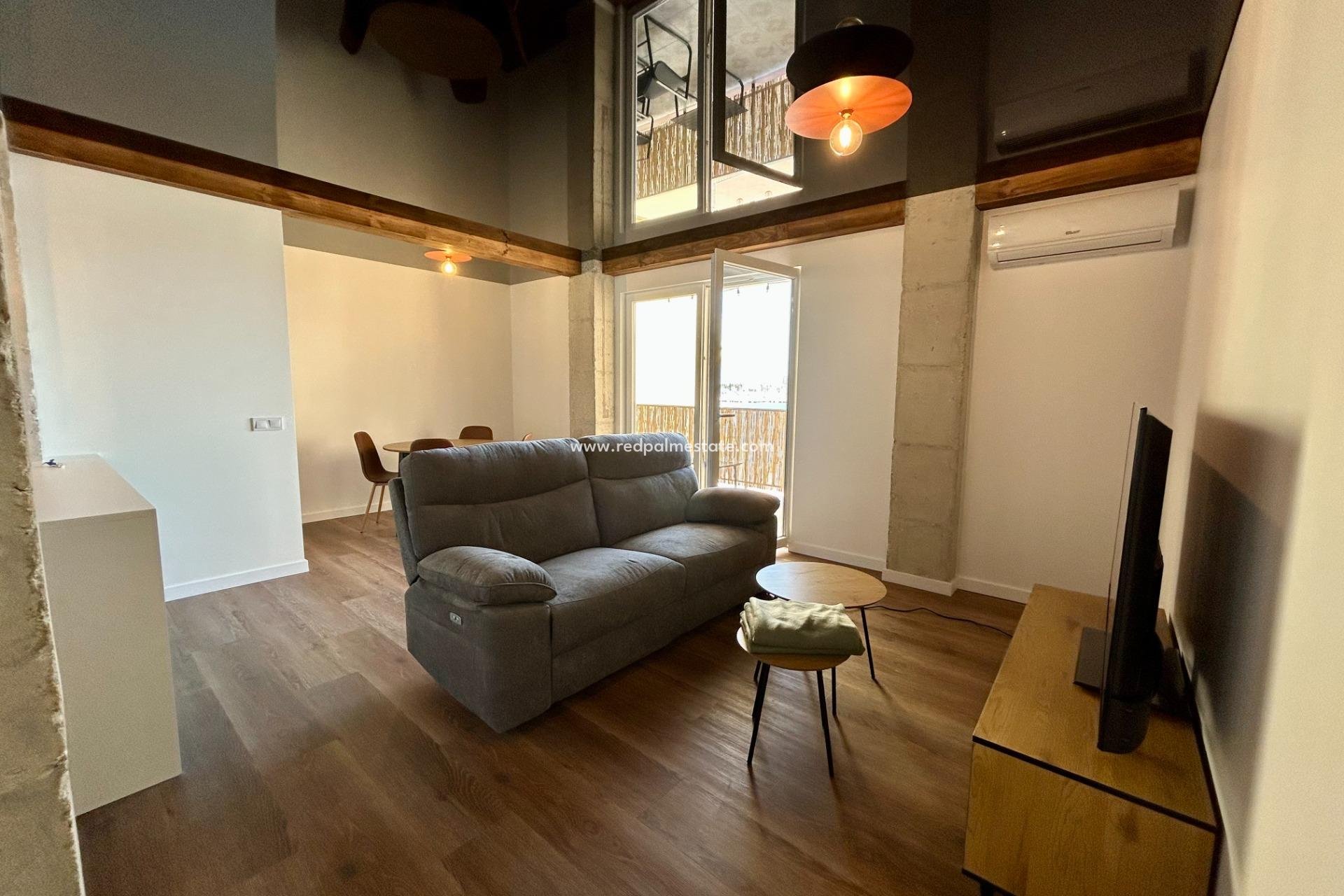 Resale - Apartment -
Torrevieja - El Acequión - Los Náufragos