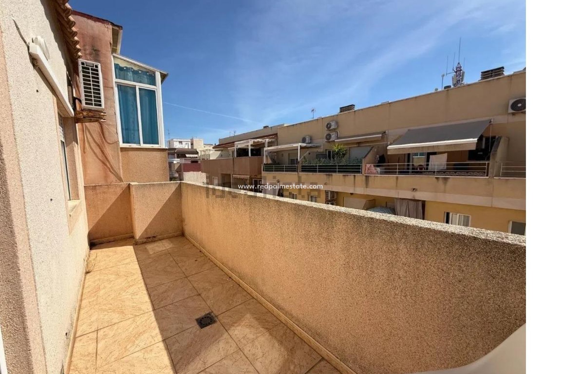 Resale - Apartment -
Torrevieja - El molino