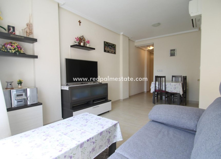 Resale - Apartment -
Torrevieja - El molino