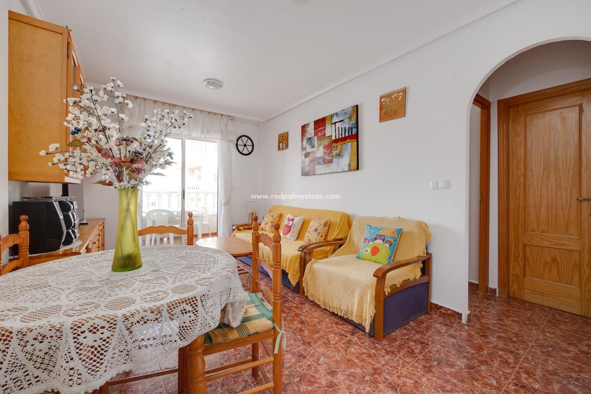 Resale - Apartment -
Torrevieja - Estacion de autobuses