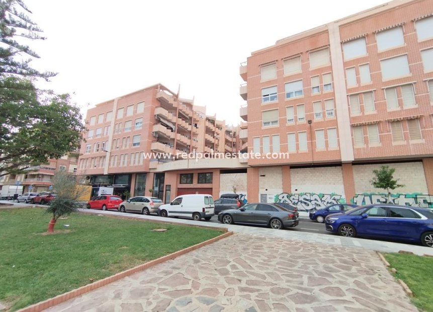 Resale - Apartment -
Torrevieja - HABANERAS PLAZA SANTA MARIA