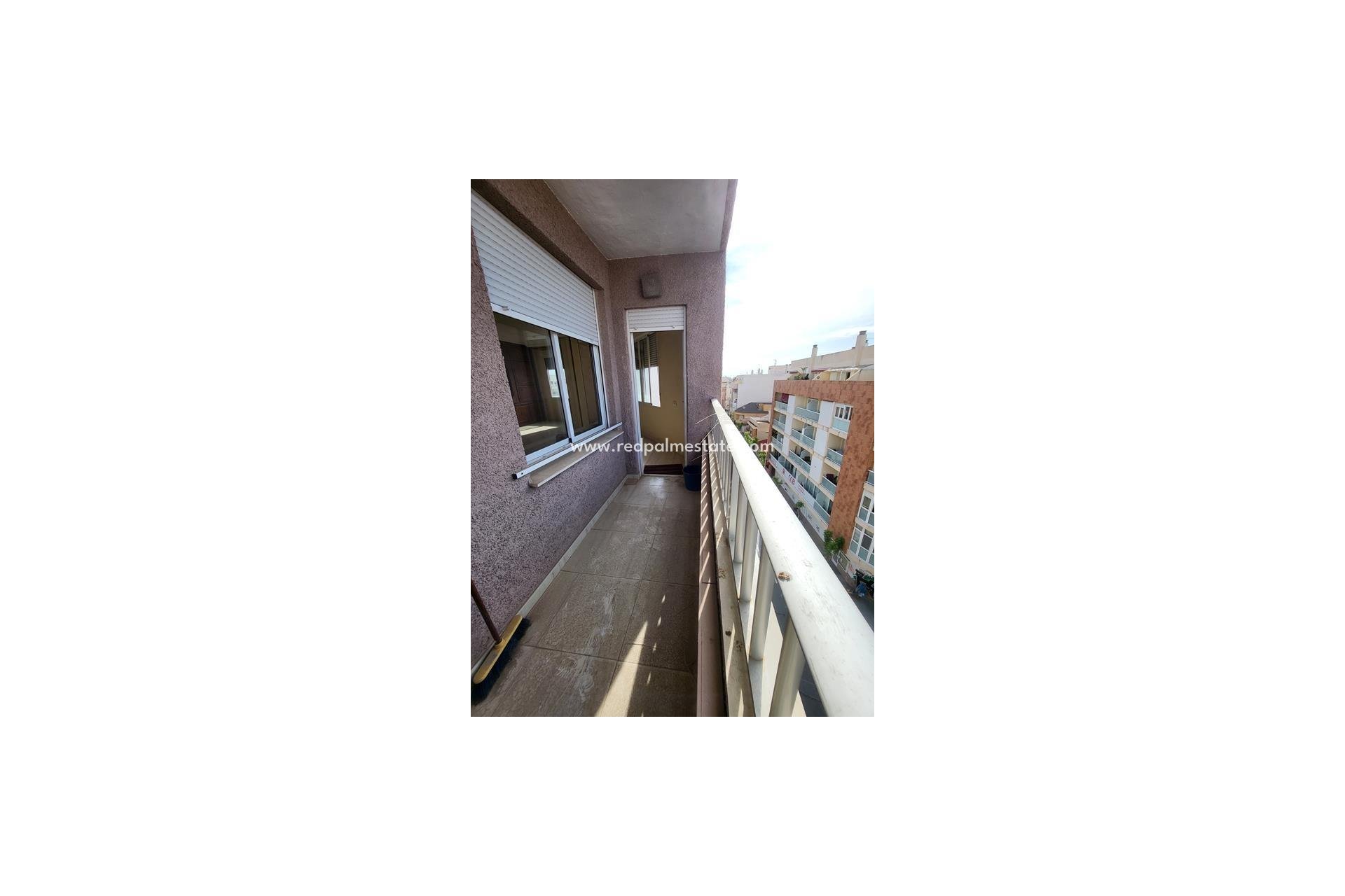 Resale - Apartment -
Torrevieja - Habaneras