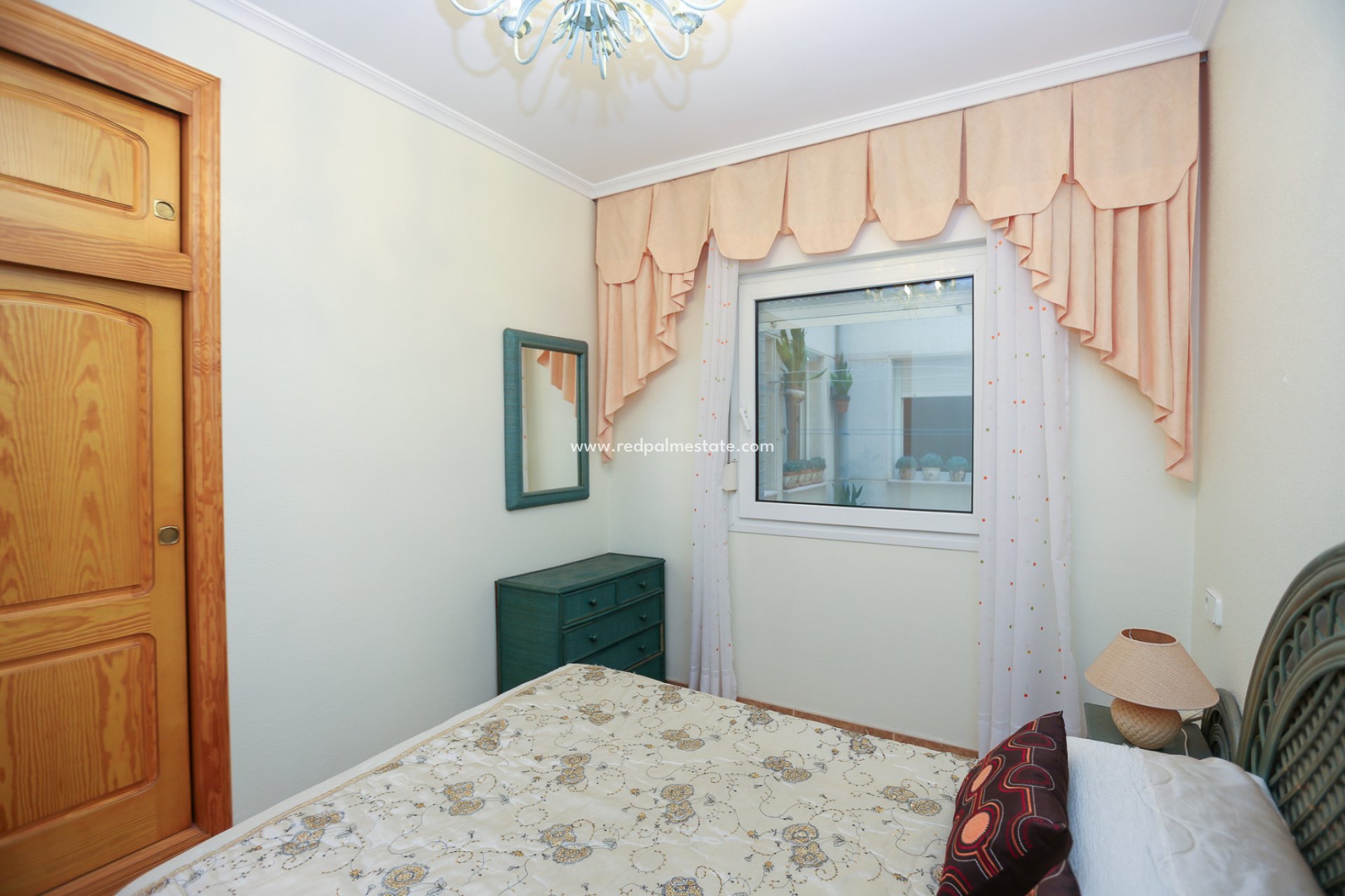 Resale - Apartment -
Torrevieja - La Mata