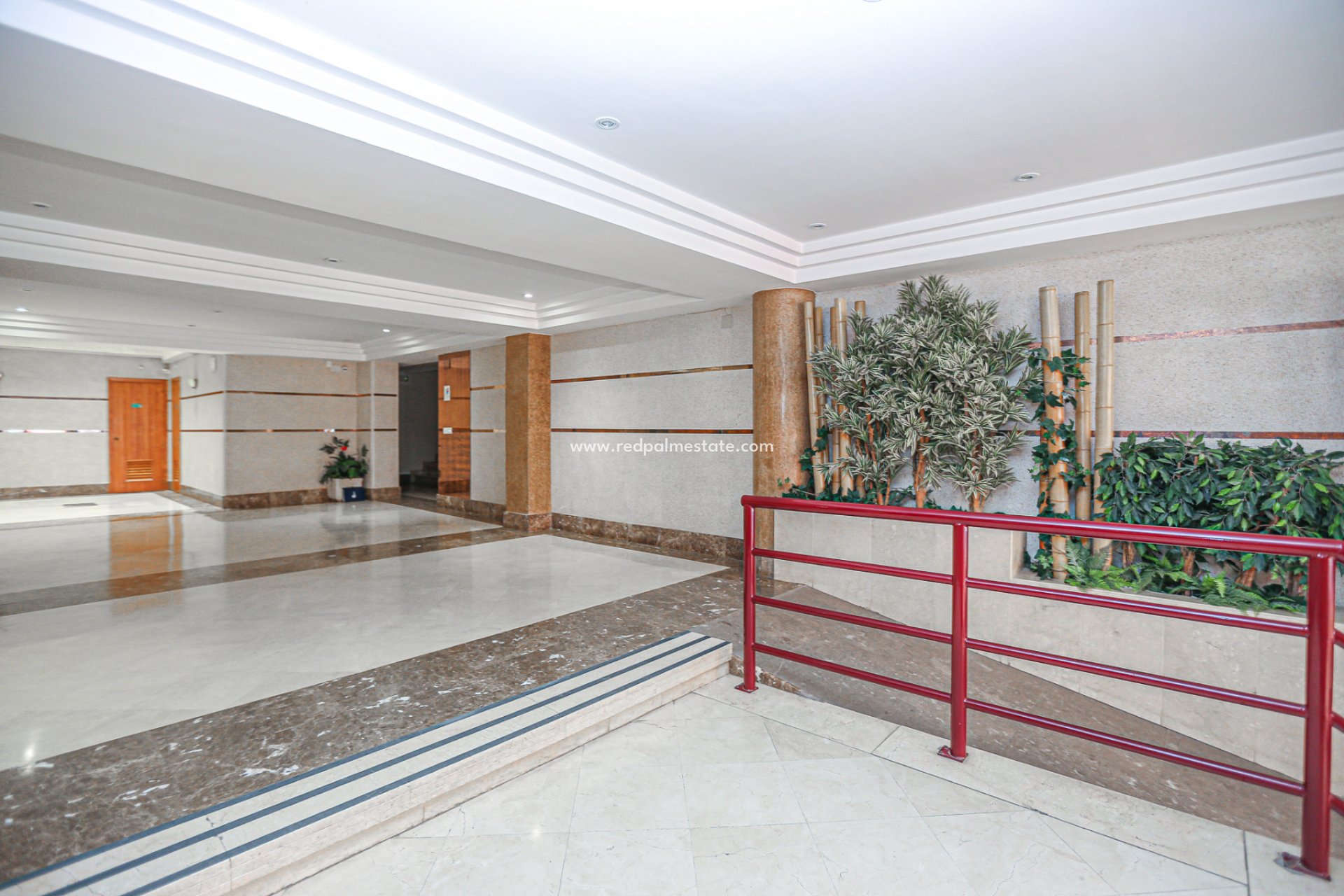 Resale - Apartment -
Torrevieja - La Mata