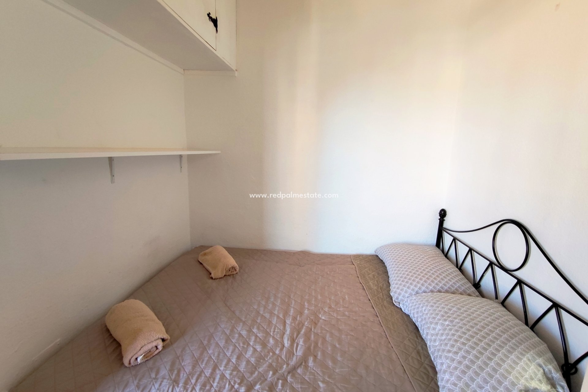 Resale - Apartment -
Torrevieja - La Mata