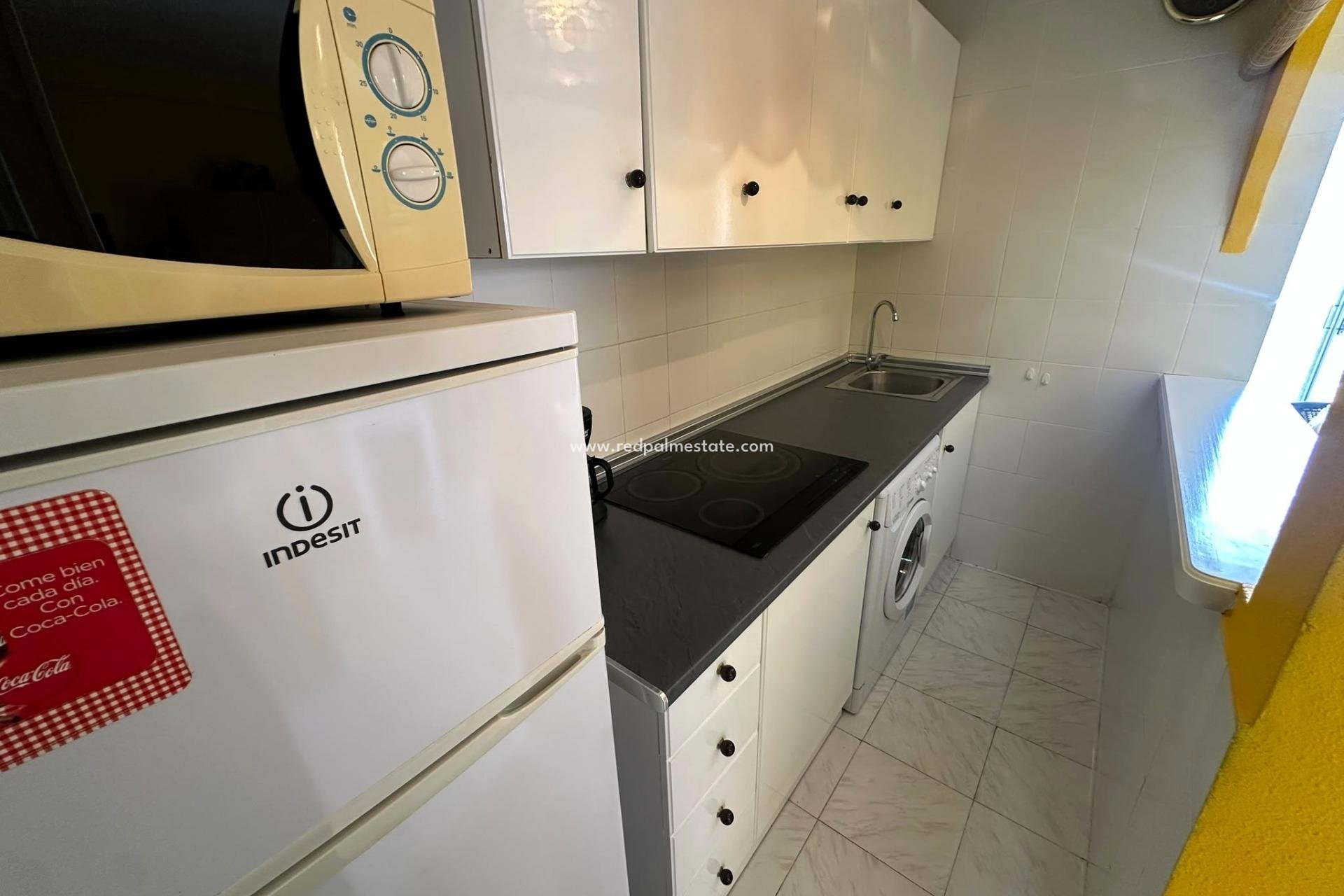 Resale - Apartment -
Torrevieja - La Mata