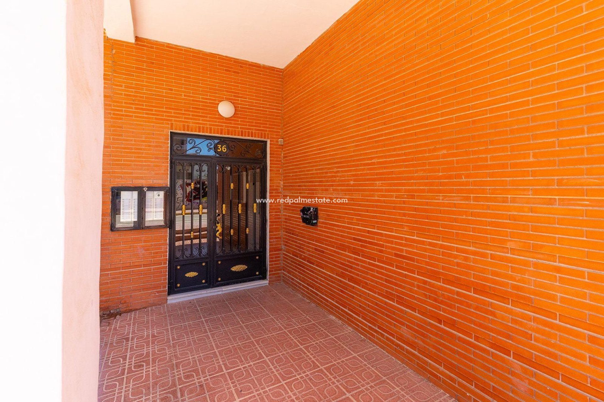 Resale - Apartment -
Torrevieja - La Mata