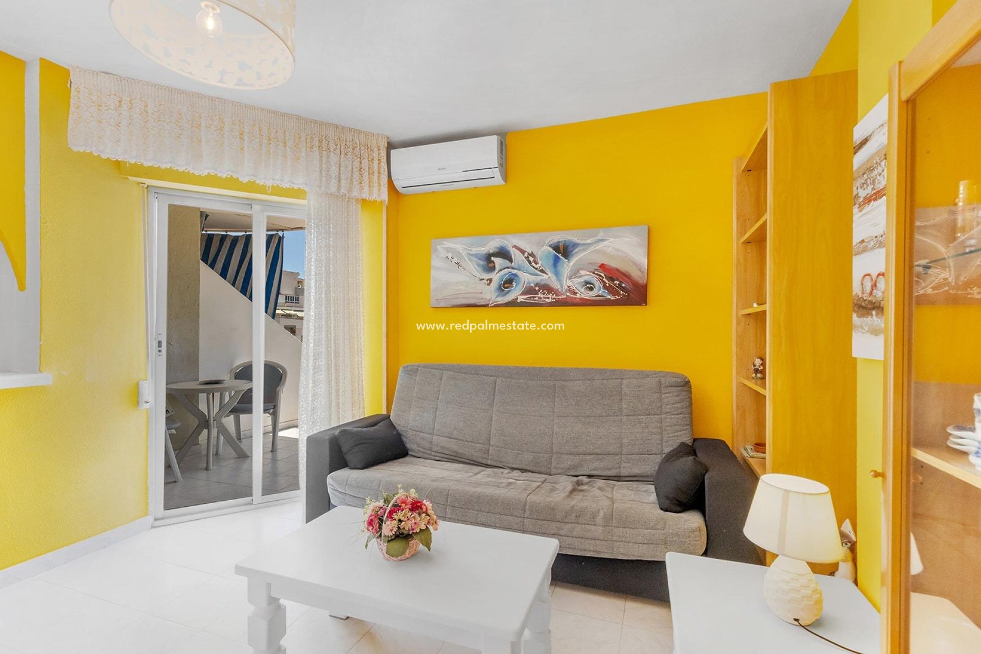 Resale - Apartment -
Torrevieja - La Mata
