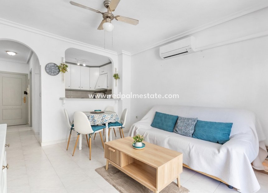 Resale - Apartment -
Torrevieja - La Mata