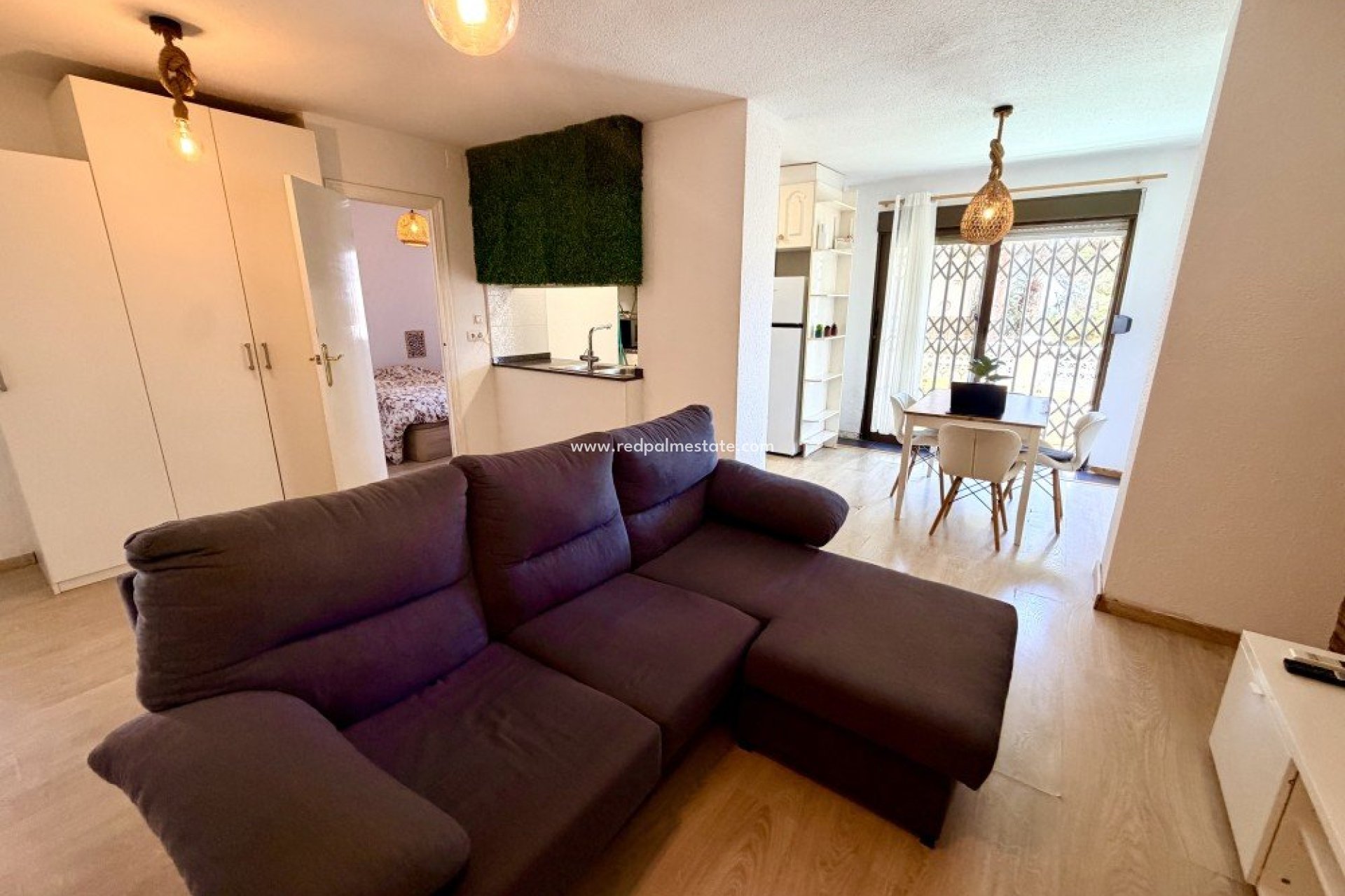 Resale - Apartment -
Torrevieja - La Mata