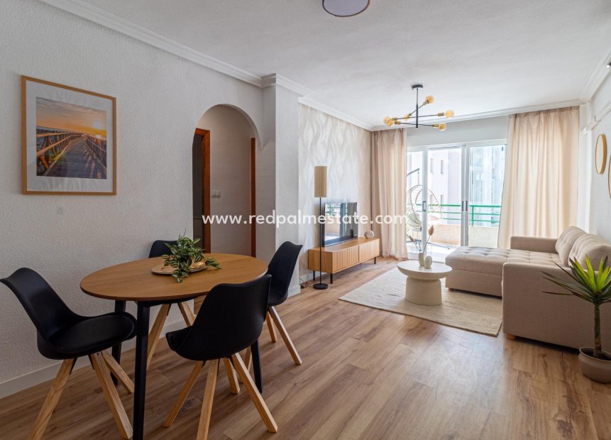 Resale - Apartment -
Torrevieja - La Mata