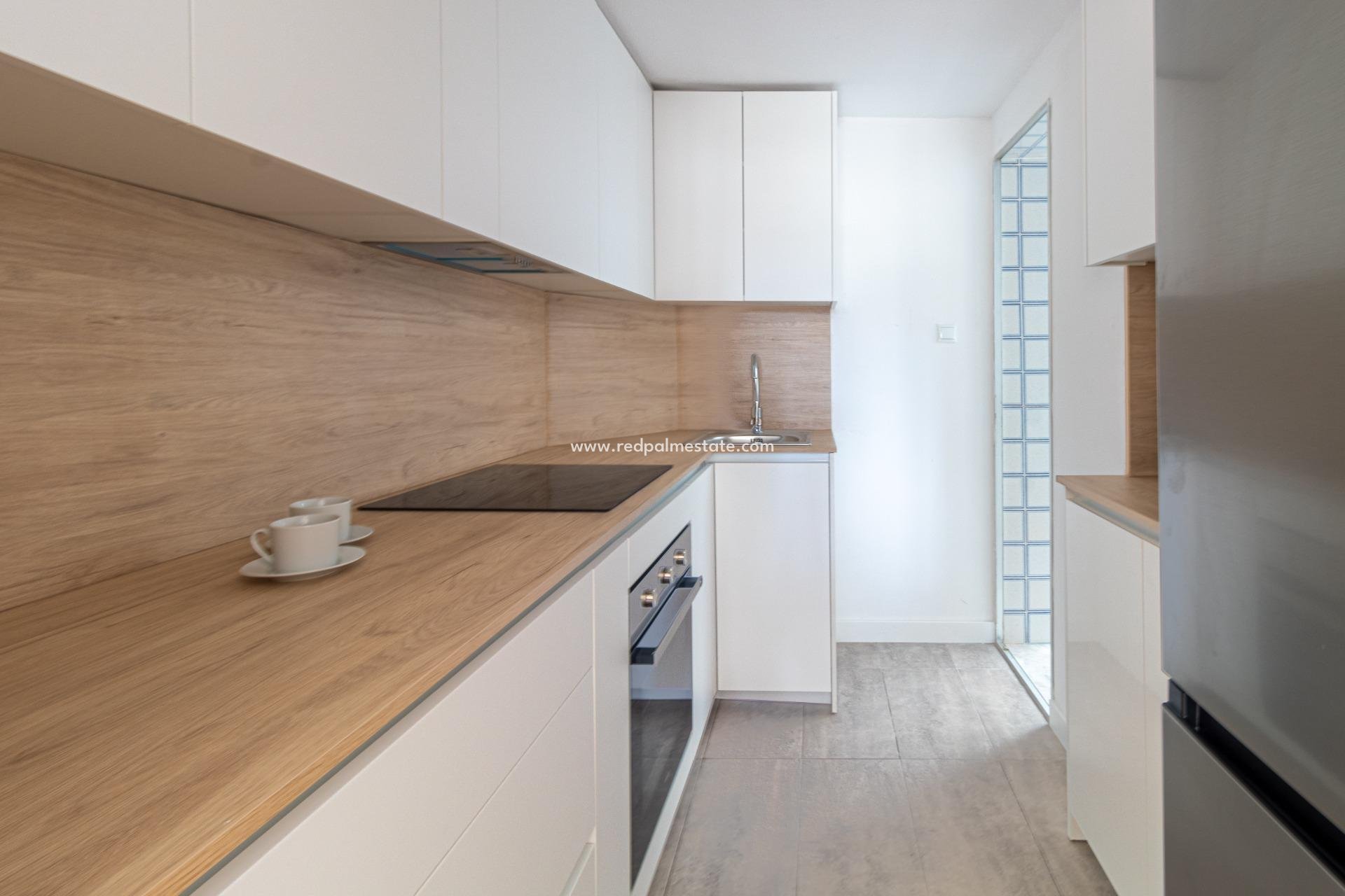 Resale - Apartment -
Torrevieja - La Mata