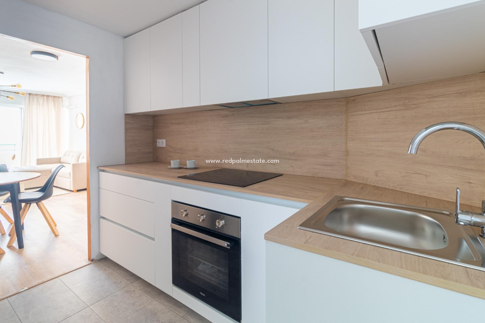 Resale - Apartment -
Torrevieja - La Mata