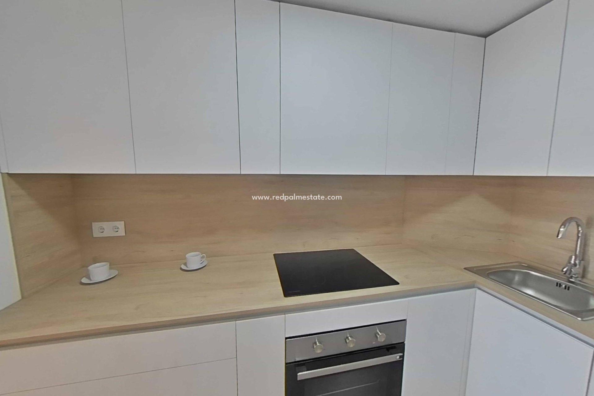 Resale - Apartment -
Torrevieja - La Mata