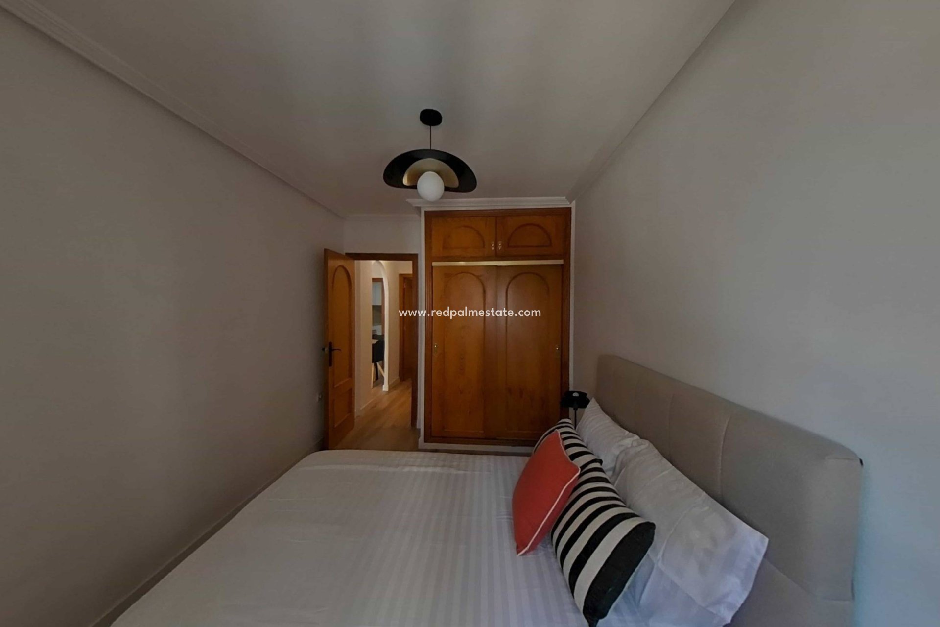 Resale - Apartment -
Torrevieja - La Mata