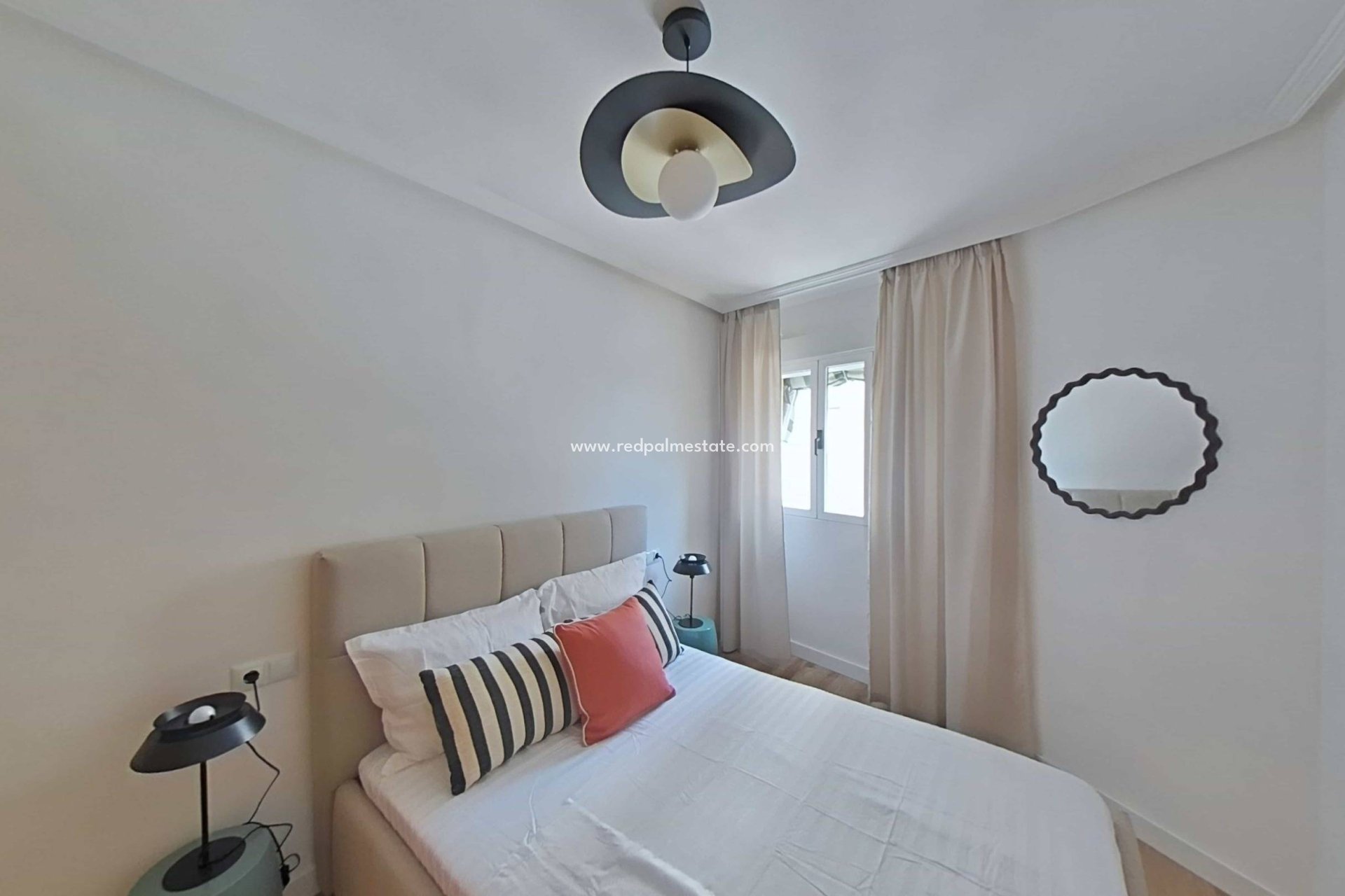 Resale - Apartment -
Torrevieja - La Mata