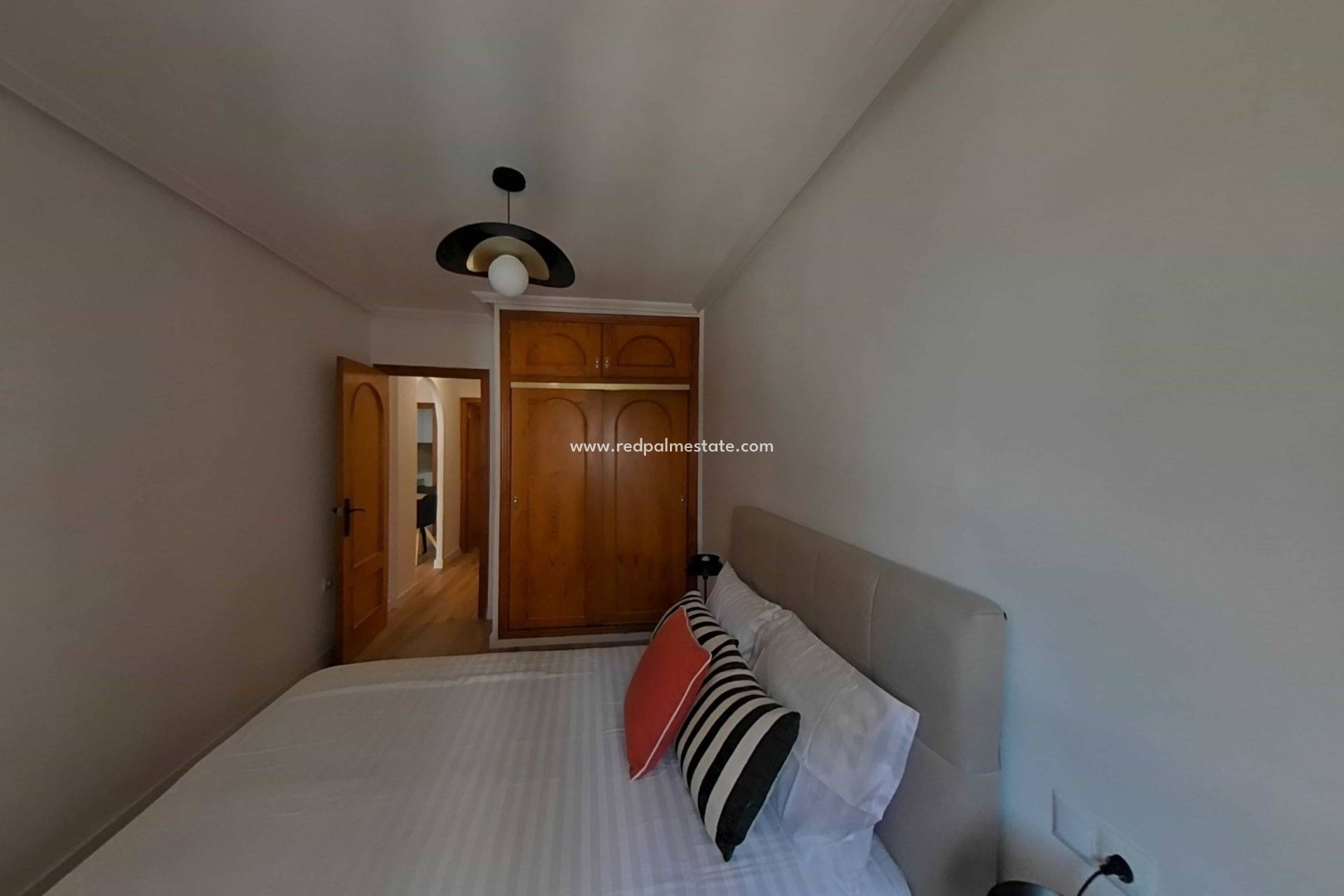 Resale - Apartment -
Torrevieja - La Mata