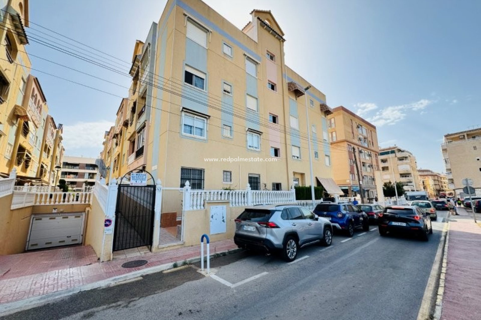 Resale - Apartment -
Torrevieja - La Mata