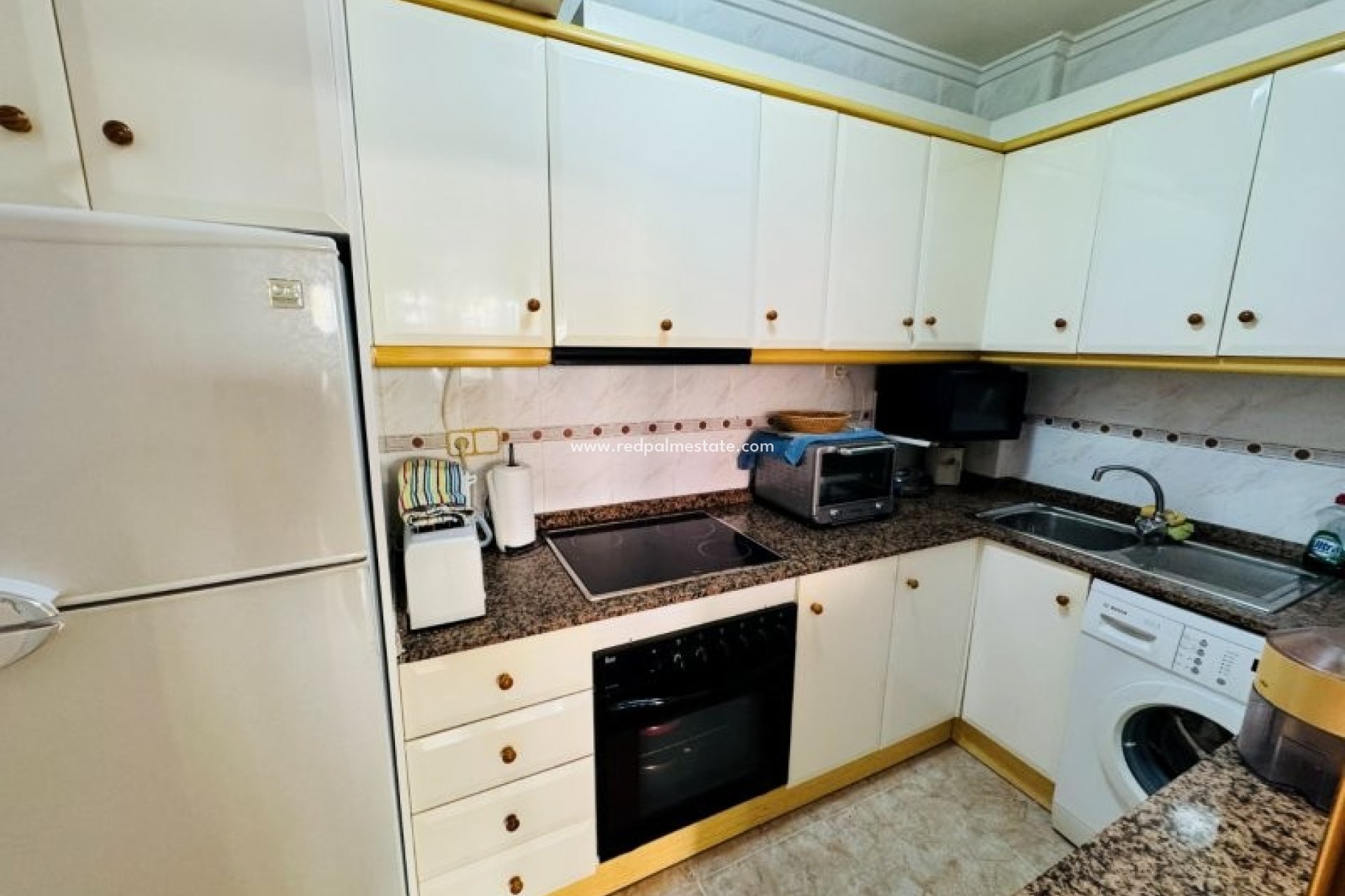 Resale - Apartment -
Torrevieja - La Mata