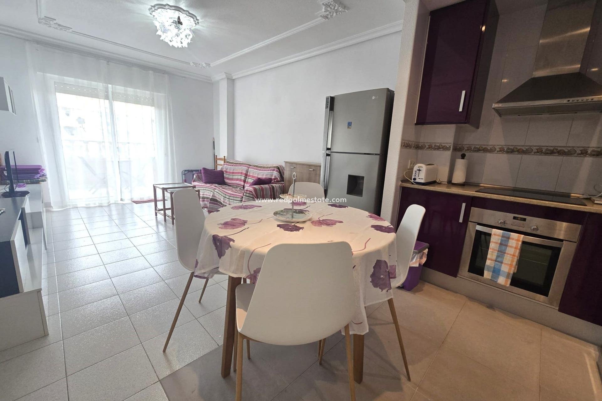 Resale - Apartment -
Torrevieja - La Mata