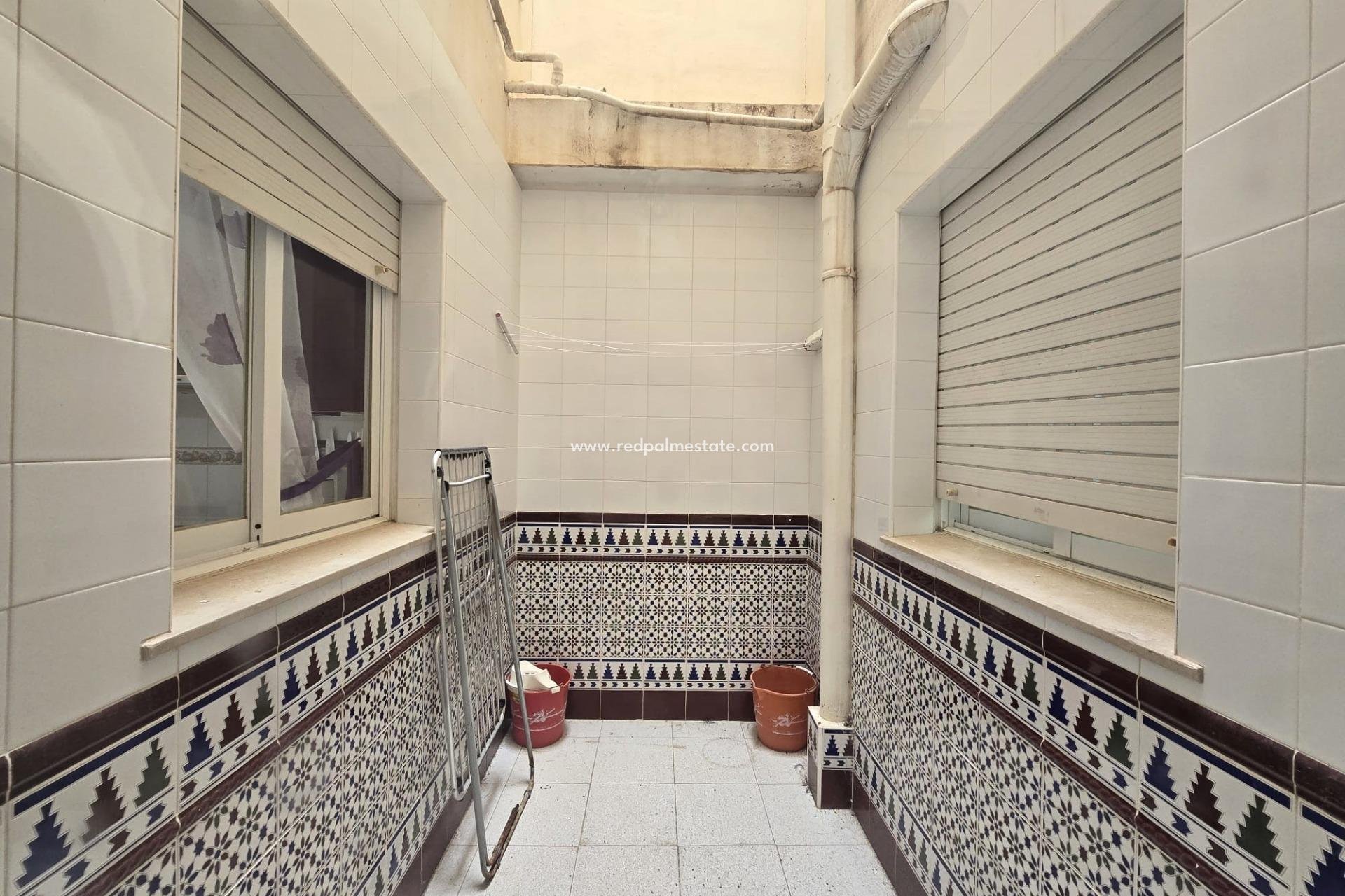 Resale - Apartment -
Torrevieja - La Mata