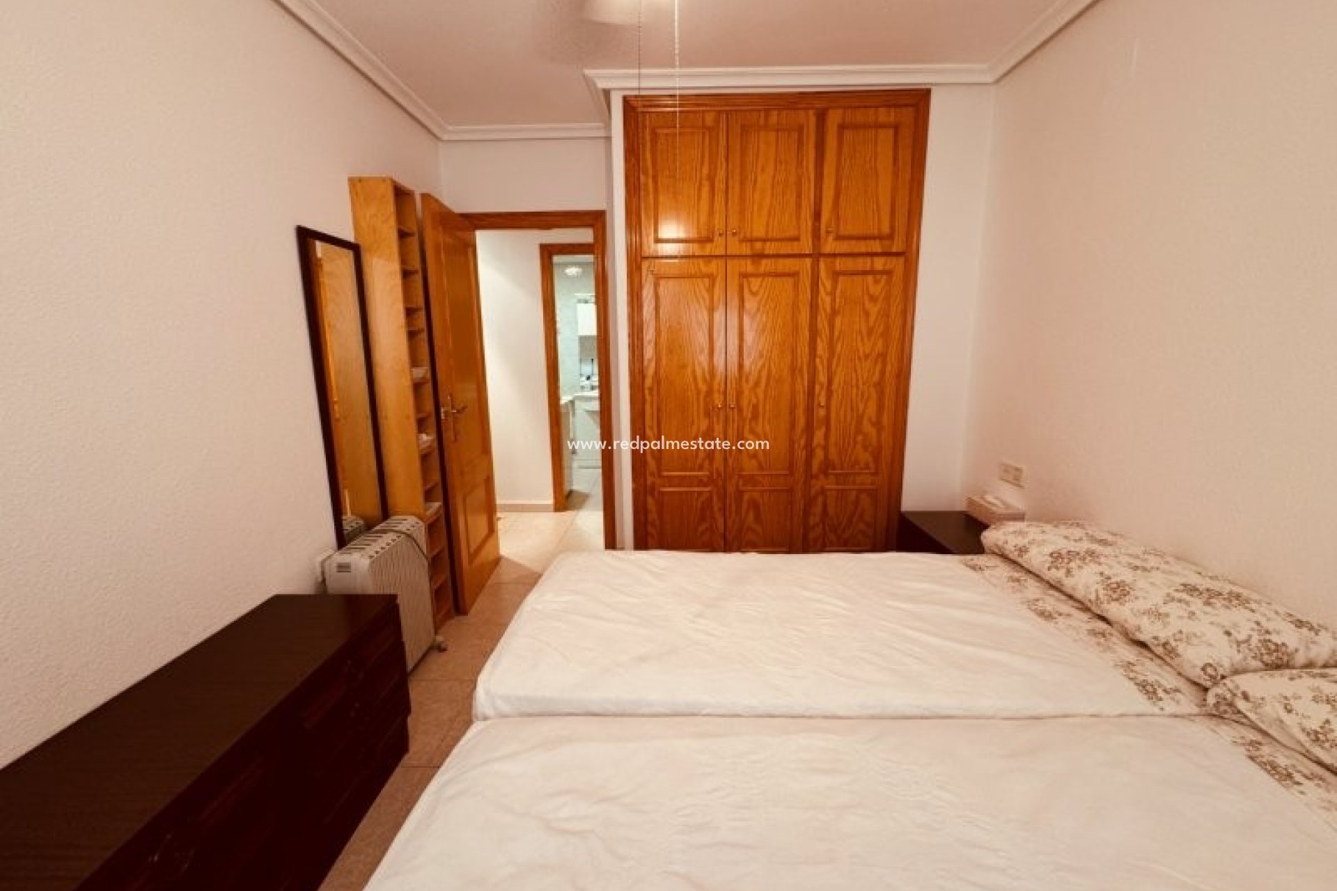 Resale - Apartment -
Torrevieja - La Mata