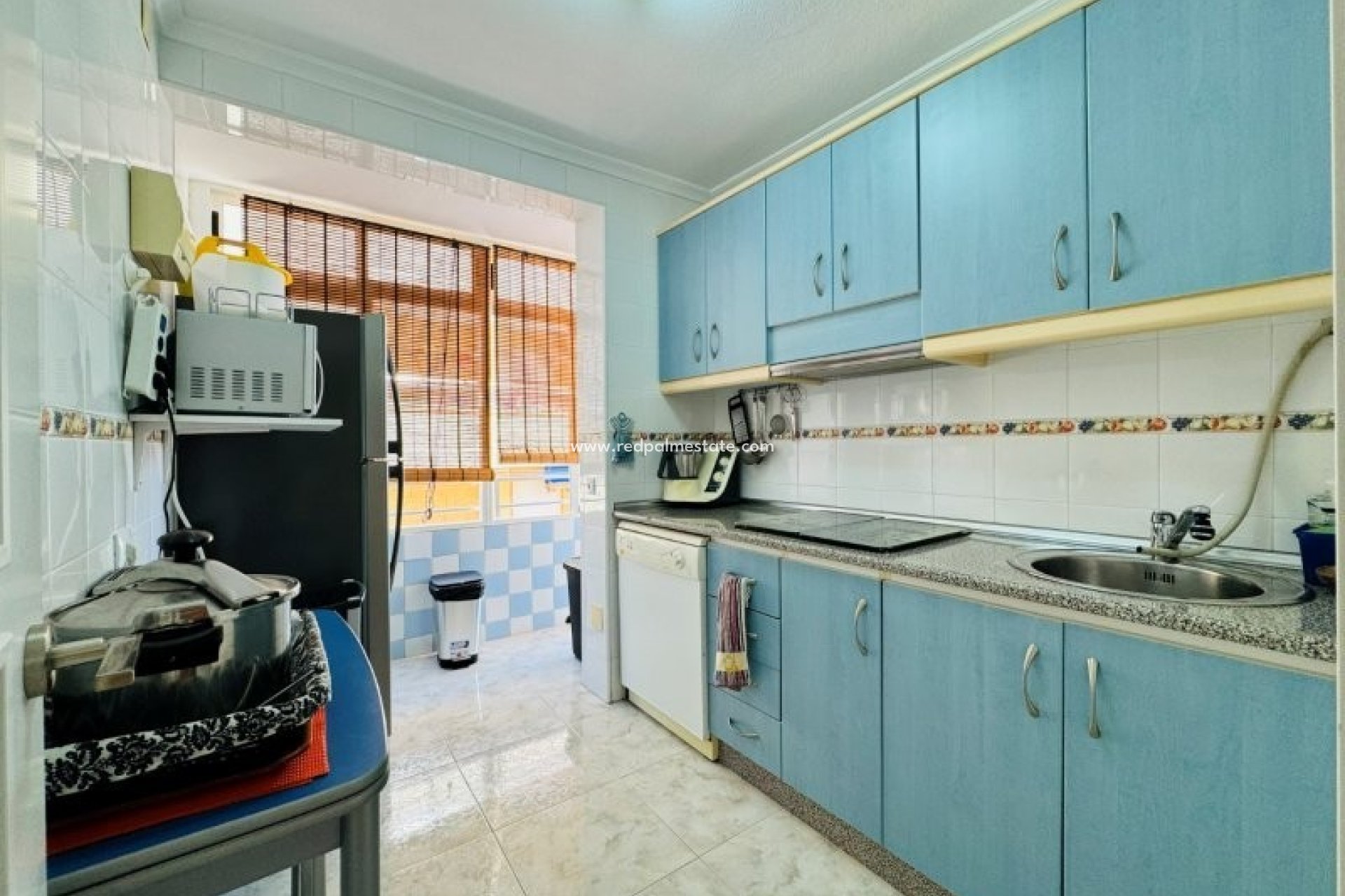 Resale - Apartment -
Torrevieja - La Mata