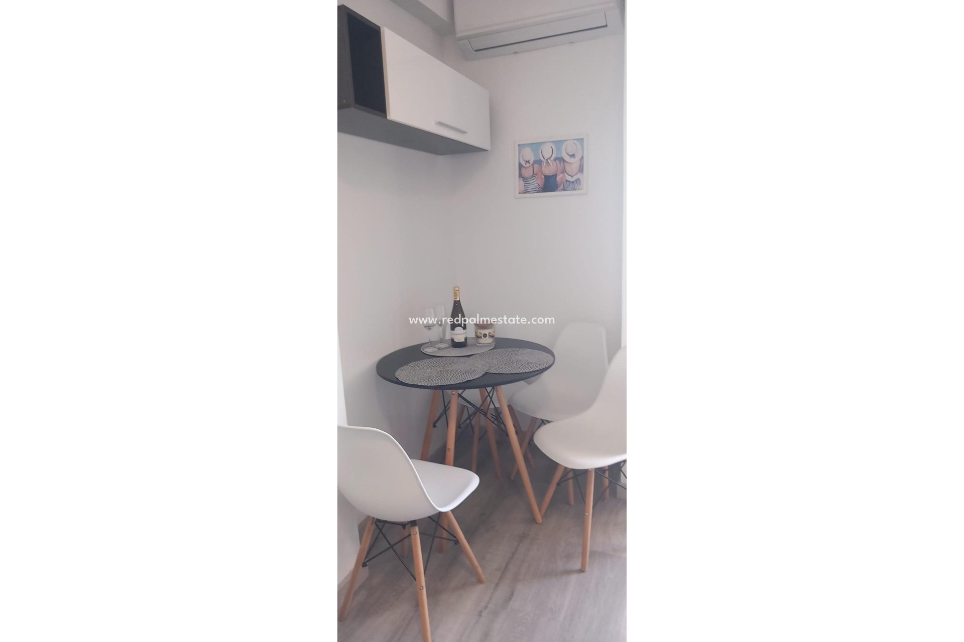 Resale - Apartment -
Torrevieja - La Mata
