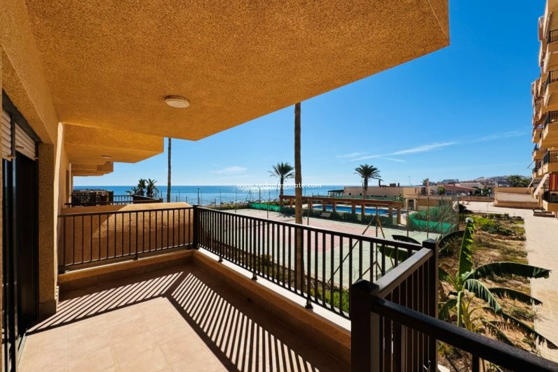 Resale - Apartment -
Torrevieja - La Mata