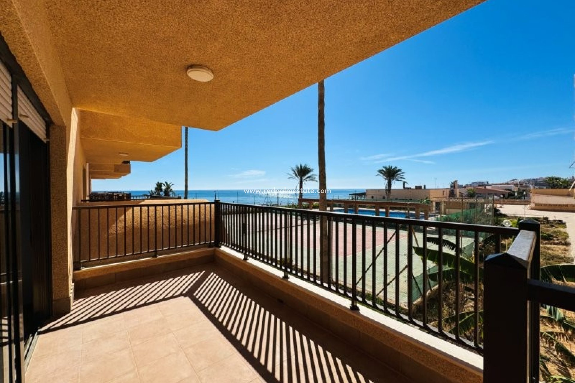 Resale - Apartment -
Torrevieja - La Mata