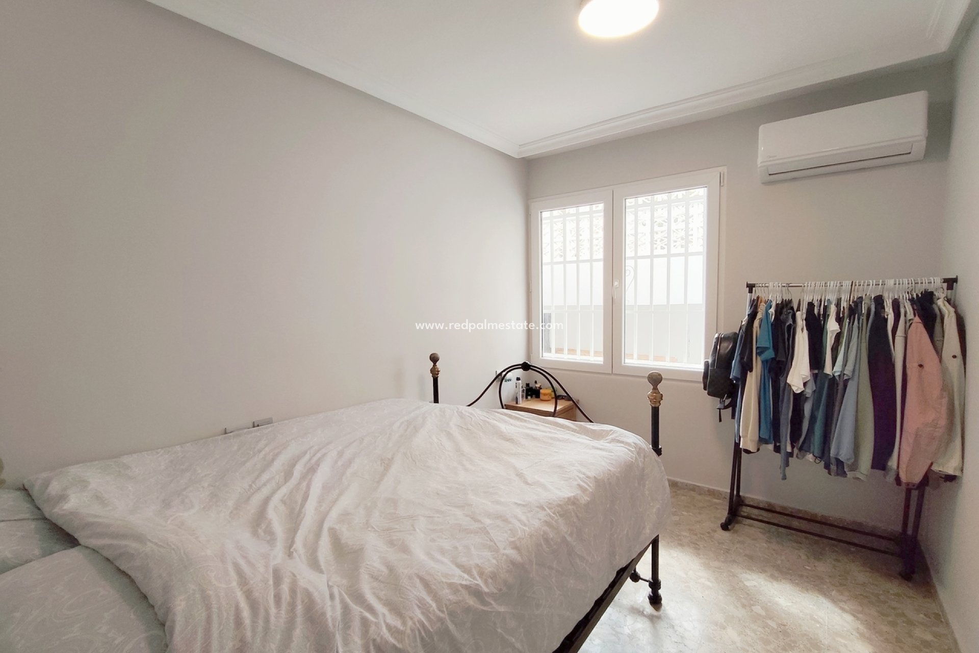 Resale - Apartment -
Torrevieja - La Mata