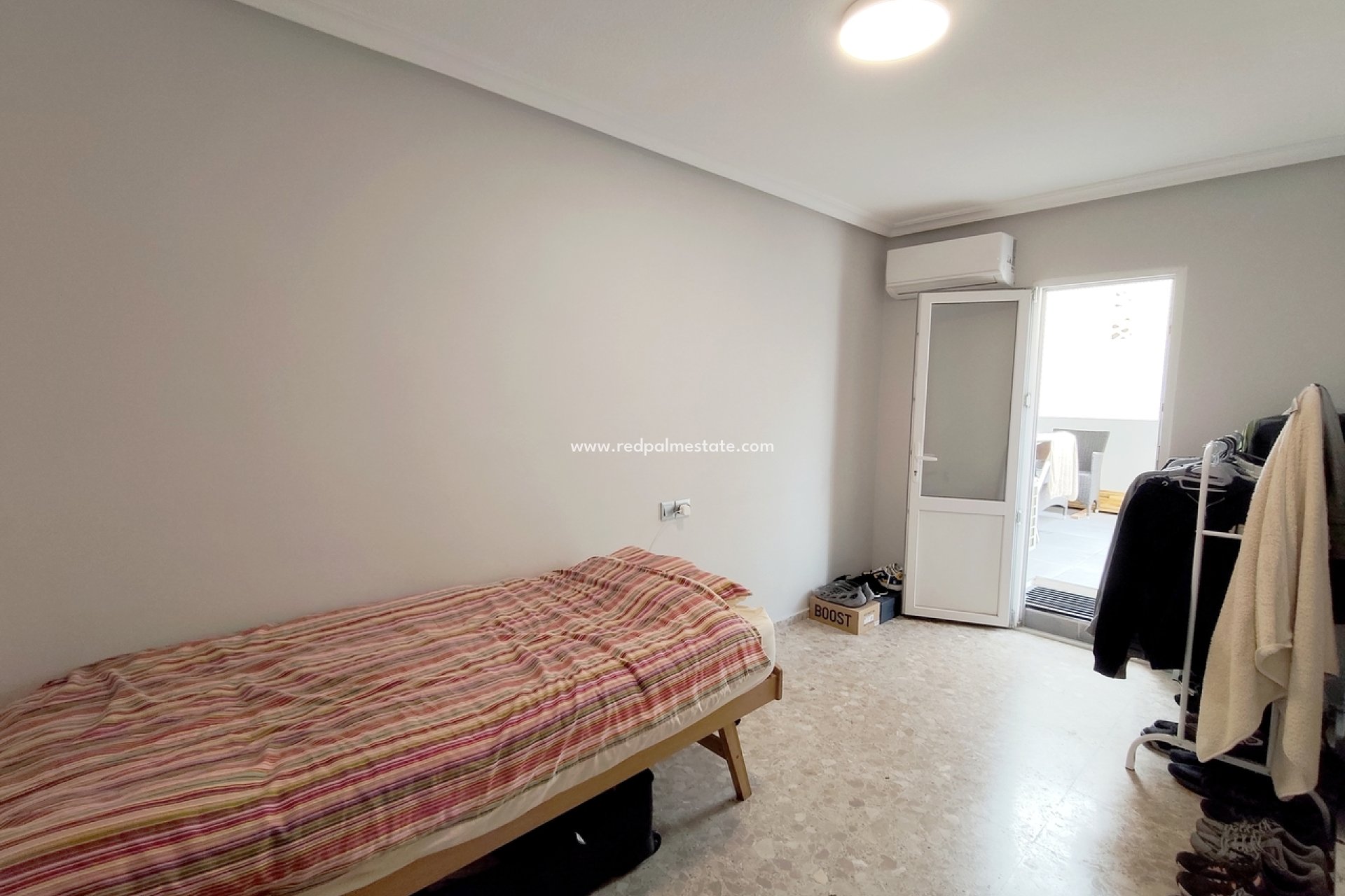Resale - Apartment -
Torrevieja - La Mata
