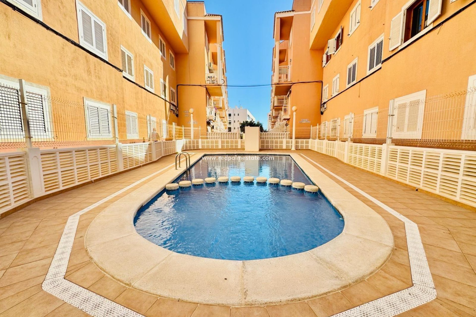 Resale - Apartment -
Torrevieja - La Mata