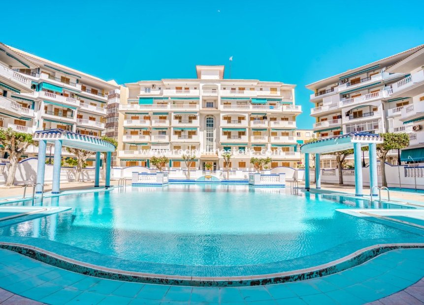 Resale - Apartment -
Torrevieja - La Mata