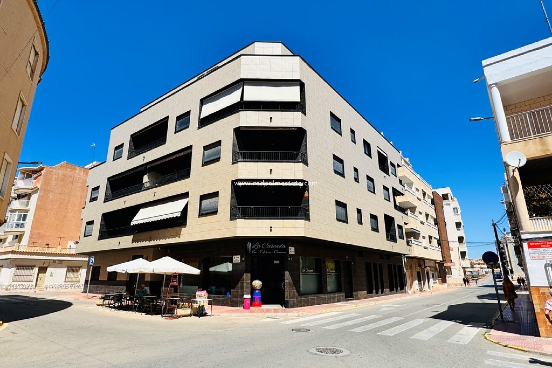 Resale - Apartment -
Torrevieja - La Mata